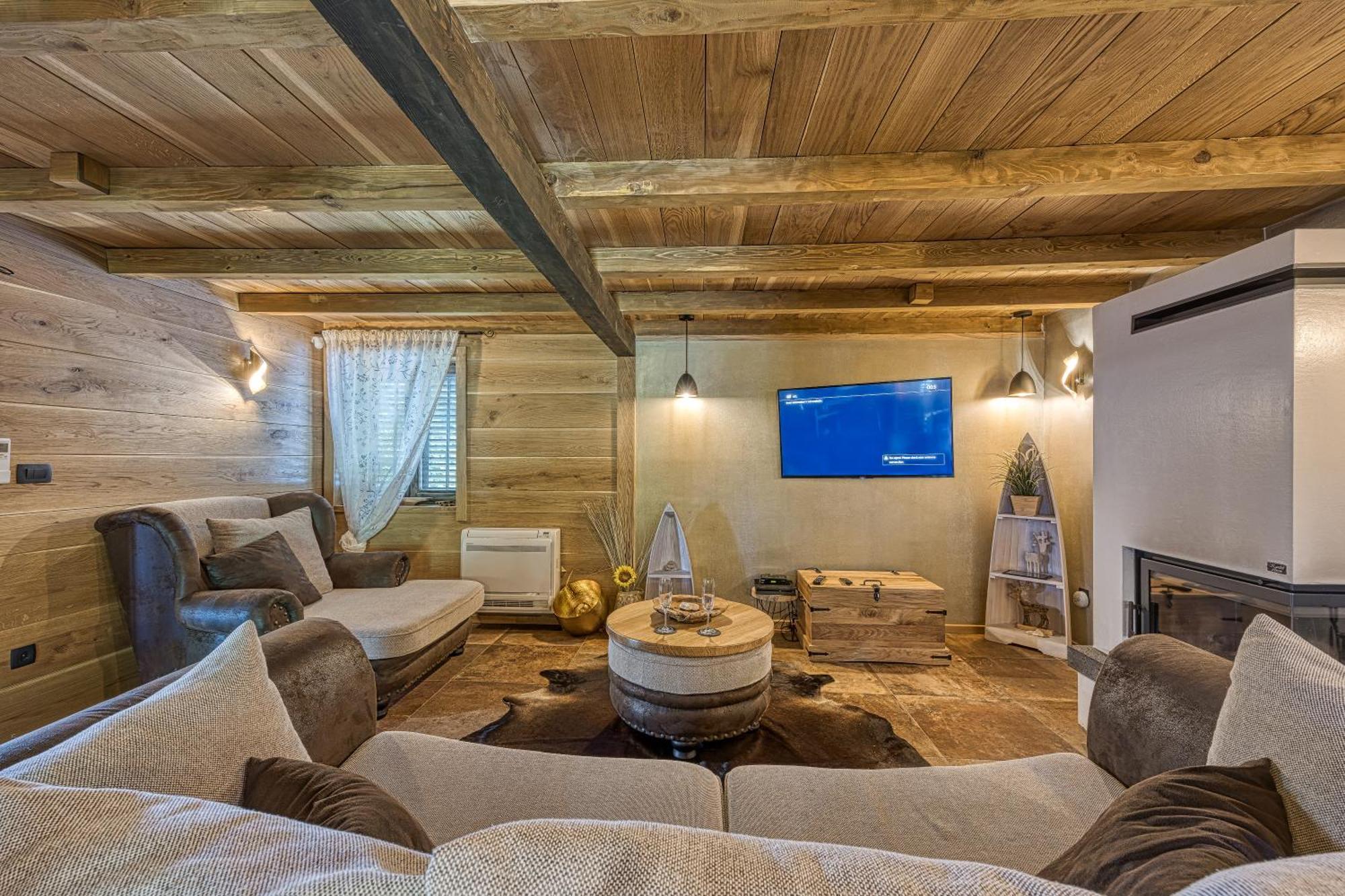 Zagreb, Kuca Za Odmor Swan River Holiday House Lasinja Exterior foto